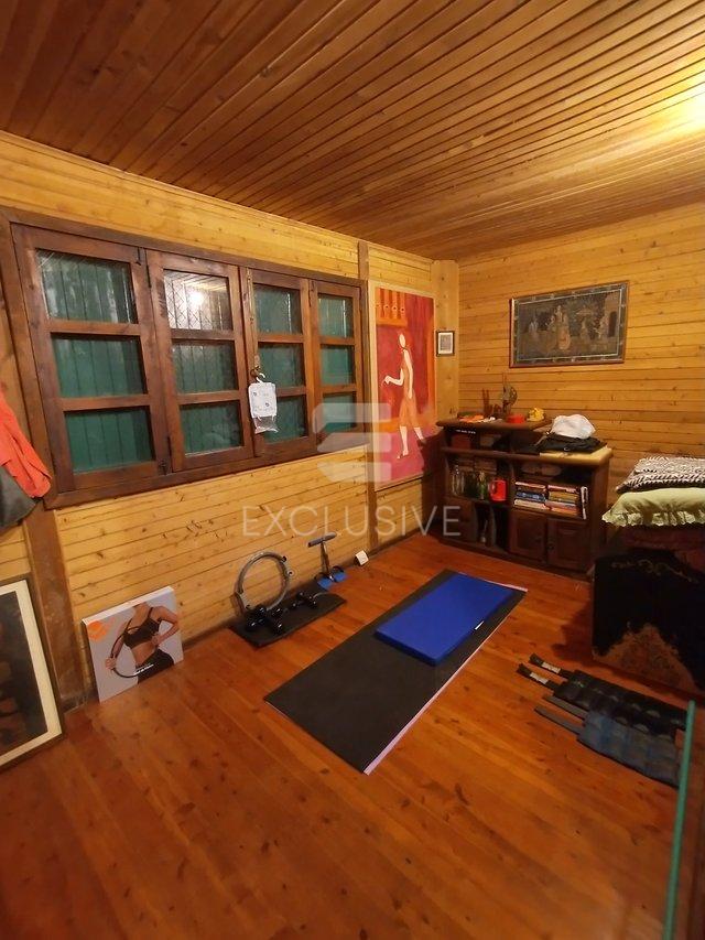 Casa com 4 dormitórios à venda, 245 m² por R$ 620.000 - Cascatinha - Nova Friburgo/RJ  Nova Friburgo - 