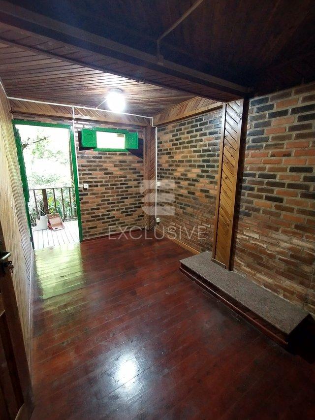 Casa com 4 dormitórios à venda, 245 m² por R$ 620.000 - Cascatinha - Nova Friburgo/RJ  Nova Friburgo - 