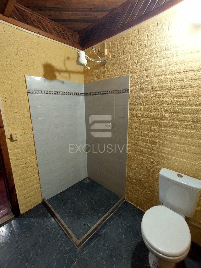 Casa com 4 dormitórios à venda, 245 m² por R$ 620.000 - Cascatinha - Nova Friburgo/RJ  Nova Friburgo - 