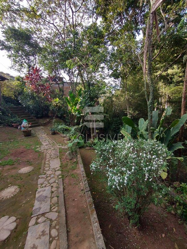 Casa com 4 dormitórios à venda, 245 m² por R$ 620.000 - Cascatinha - Nova Friburgo/RJ  Nova Friburgo - 