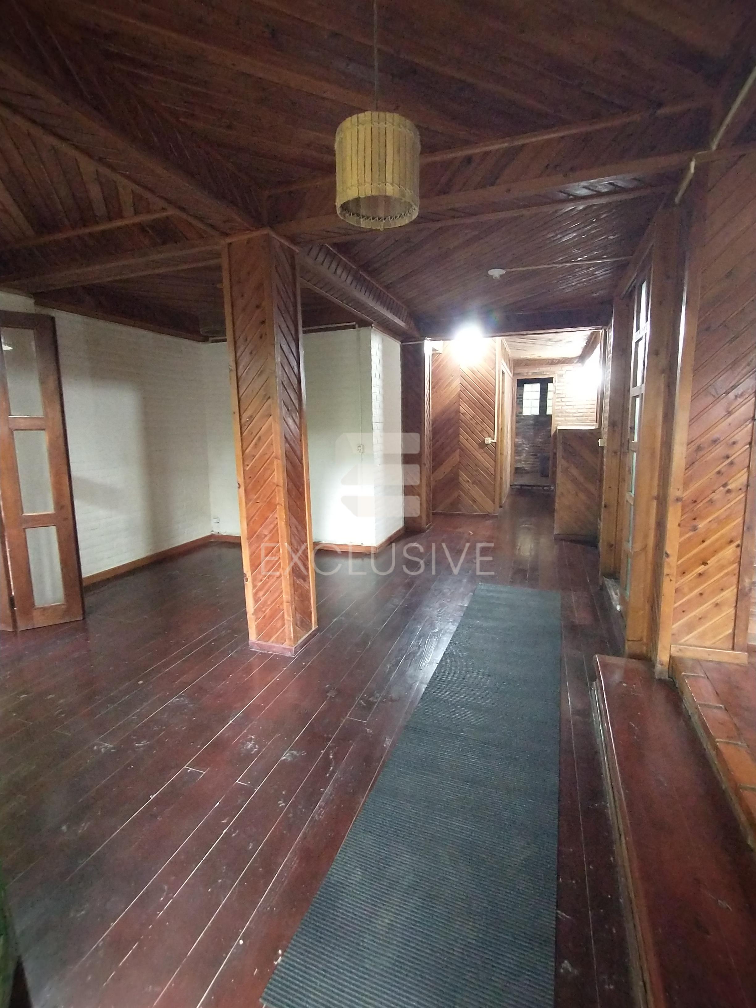 Casa com 4 dormit&oacute;rios &agrave; venda, 245 m&sup2; por R$ 620.000 - Cascatinha - Nova Friburgo/RJ  Nova Friburgo - 