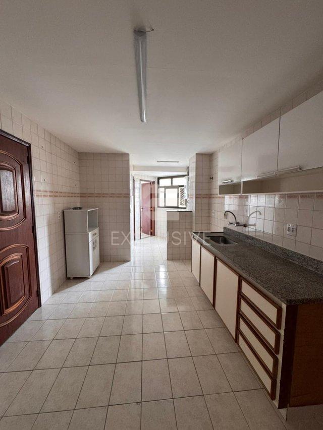 Apartamento com 2 dormitórios à venda, 144 m² por R$ 700.000,00 -Centro- Nova Friburgo/RJ  Nova Friburgo - 