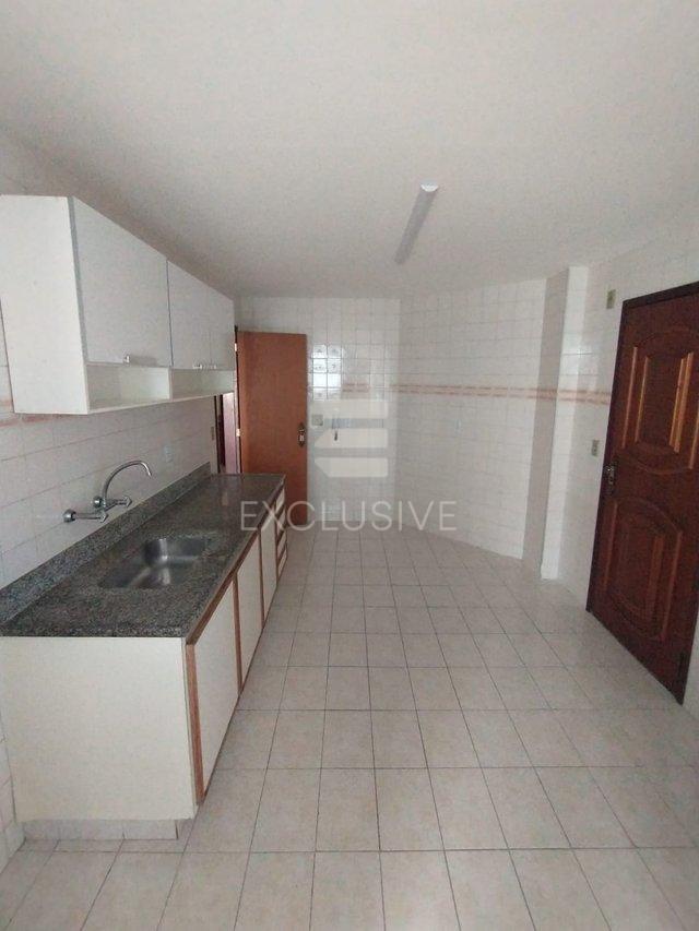 Apartamento com 2 dormitórios à venda, 144 m² por R$ 700.000,00 -Centro- Nova Friburgo/RJ  Nova Friburgo - 