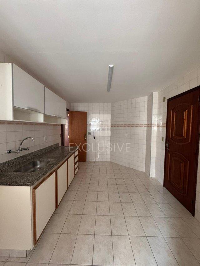 Apartamento com 2 dormitórios à venda, 144 m² por R$ 700.000,00 -Centro- Nova Friburgo/RJ  Nova Friburgo - 