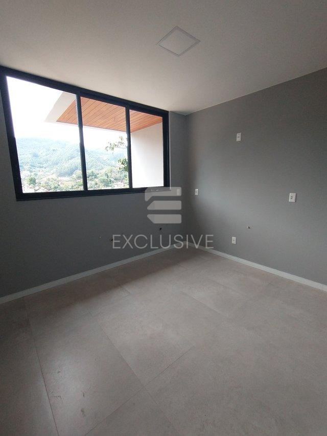 Casa com 3 dormitórios à venda, 266,86 m² por R$ 1650.000,00 - Cônego - Nova Friburgo - RJ  Nova Friburgo - 