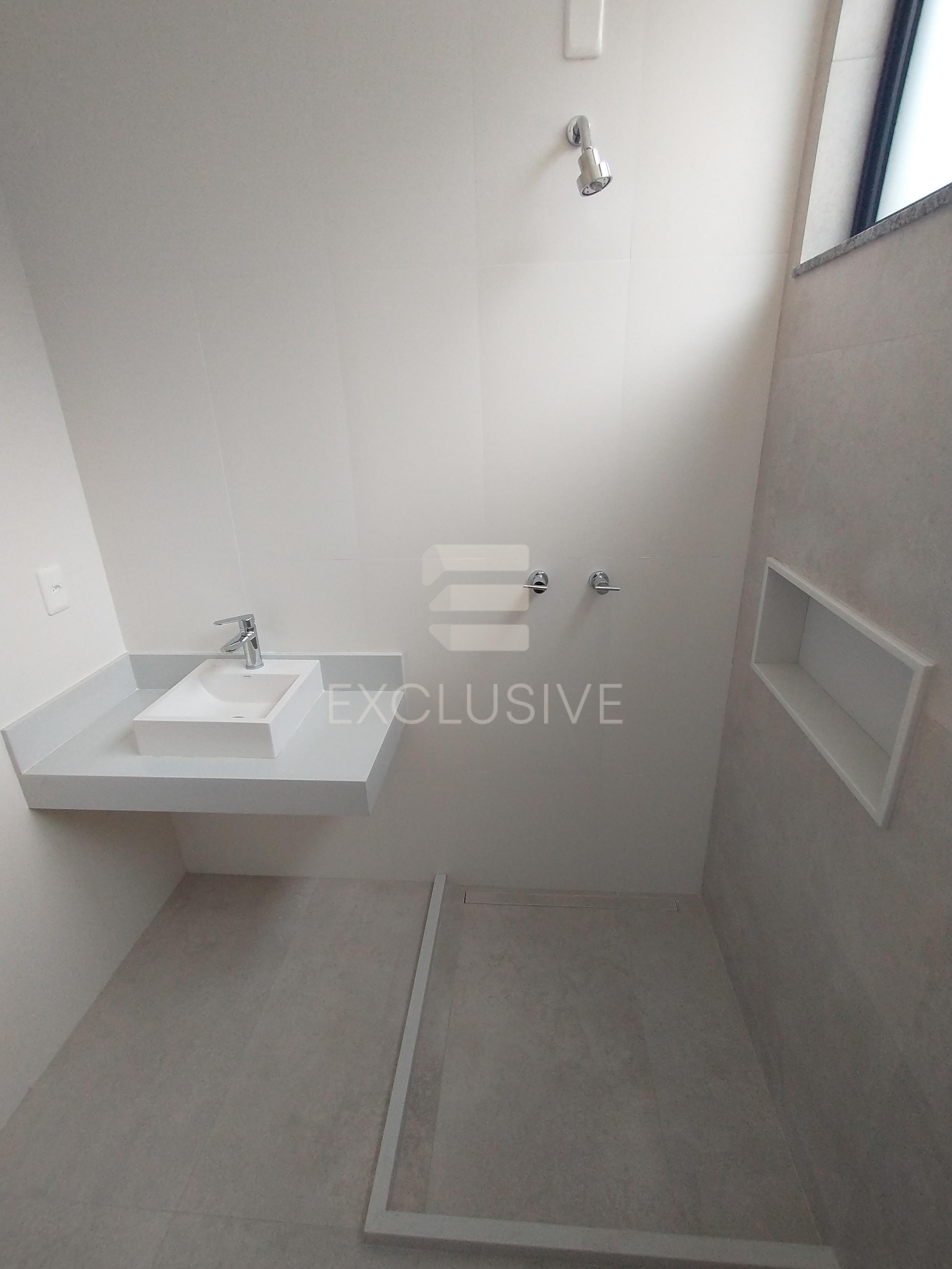 Casa com 3 dormit&oacute;rios &agrave; venda, 266,86 m&sup2; por R$ 1650.000,00 - C&ocirc;nego - Nova Friburgo - RJ  Nova Friburgo - 