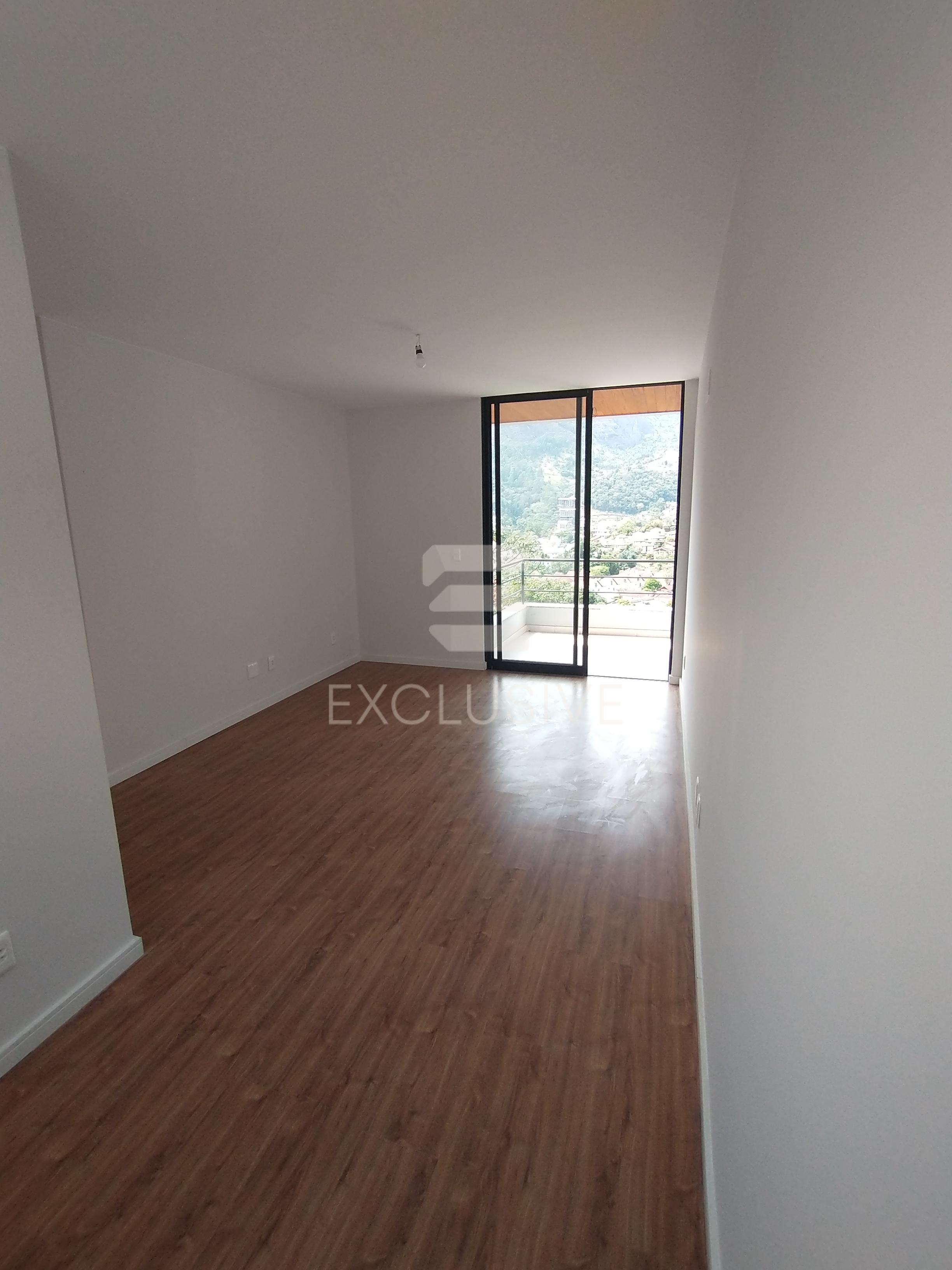 Casa com 3 dormit&oacute;rios &agrave; venda, 266,86 m&sup2; por R$ 1650.000,00 - C&ocirc;nego - Nova Friburgo - RJ  Nova Friburgo - 