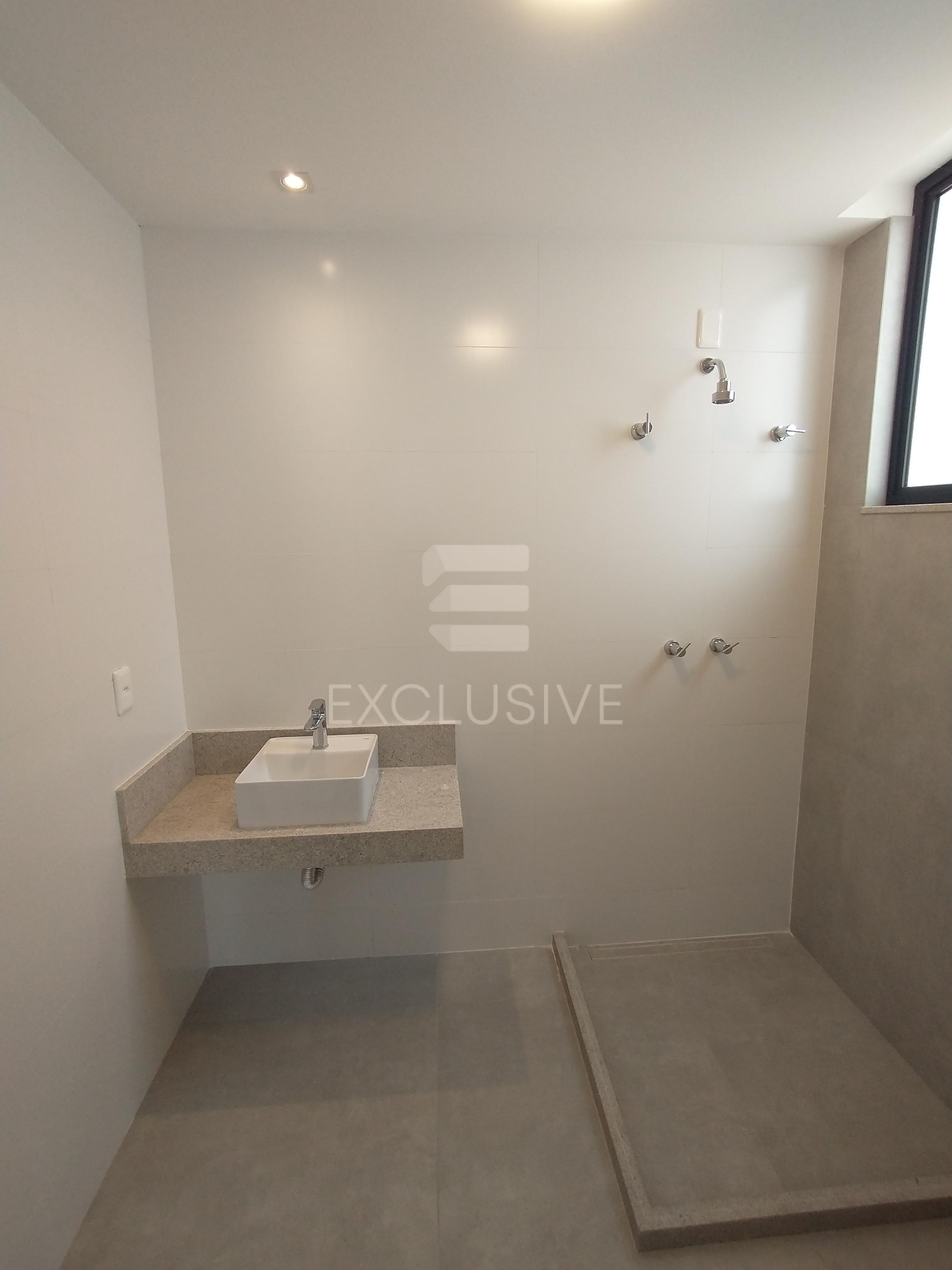 Casa com 3 dormit&oacute;rios &agrave; venda, 231 m&sup2; por R$ 1580.000 - C&ocirc;nego  - Nova Friburgo - RJ  Nova Friburgo - 