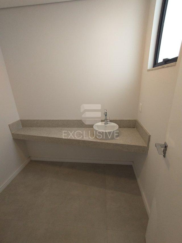 Casa com 3 dormitórios à venda, 231 m² por R$ 1580.000 - Cônego  - Nova Friburgo - RJ  Nova Friburgo - 