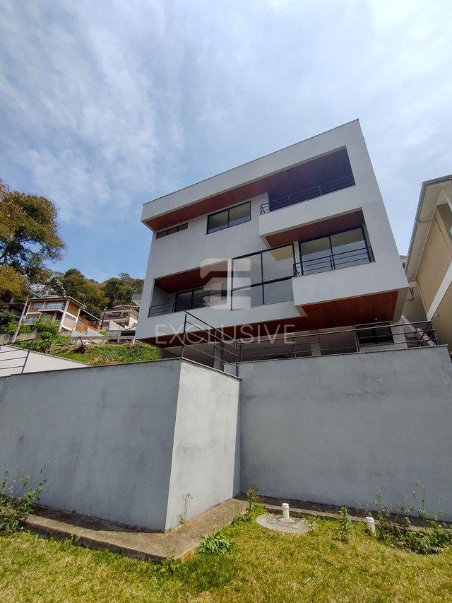 Casa com 3 dormitórios à venda, 310 m² por R$ 1950.000,00 - Cônego - RJ  Nova Friburgo - 