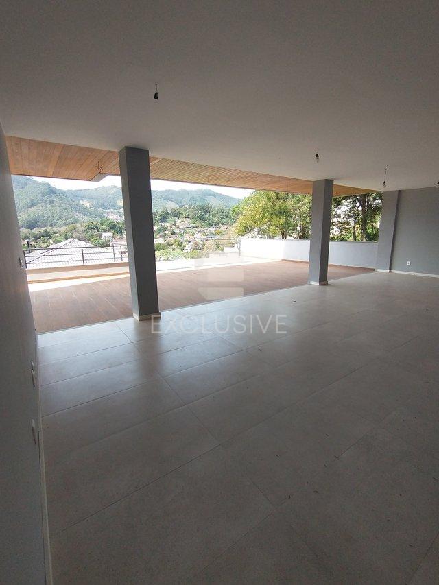 Casa com 3 dormitórios à venda, 310 m² por R$ 1950.000,00 - Cônego - RJ  Nova Friburgo - 
