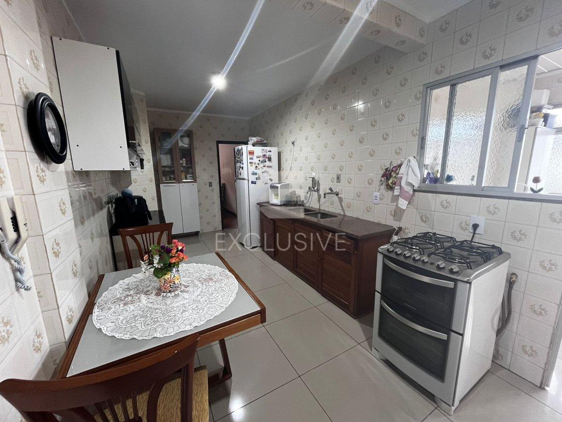 EXCELENTE APARTAMENTO DE 2 QUARTOS - LOCAÇÃO - CENTRO - NOVA FRIBURGO Rua Doutor Euclydes Solon de Pontes Nova Friburgo - 