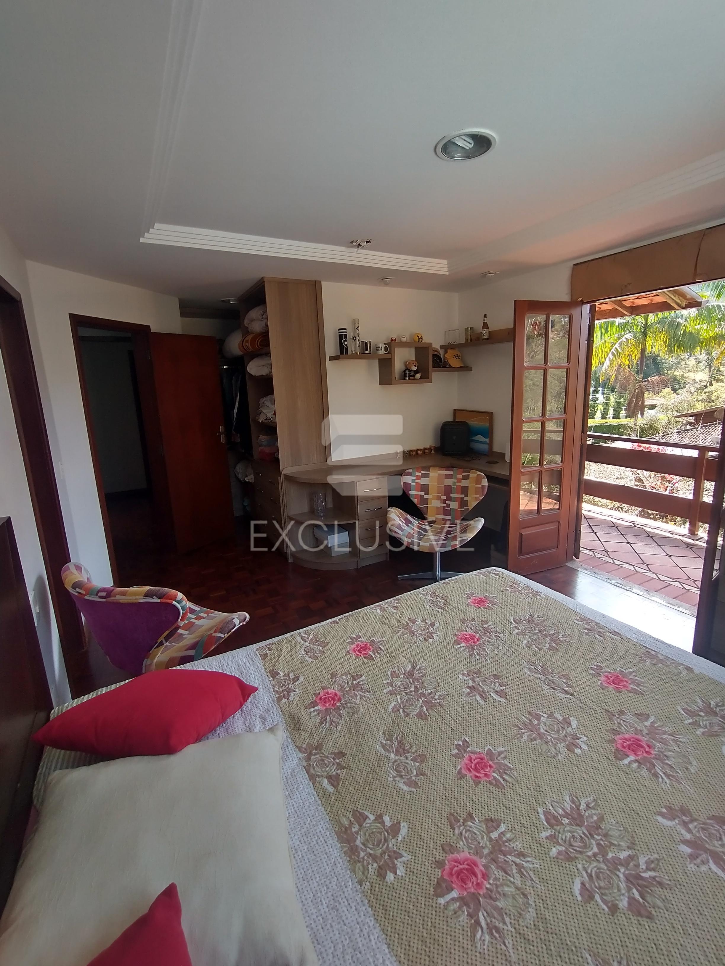 Casa com 4 dormit&oacute;rios &agrave; venda, 500 m&sup2; por R$ 2.600.000,00 - C&ocirc;nego - Nova Friburgo/RJ  Nova Friburgo - 