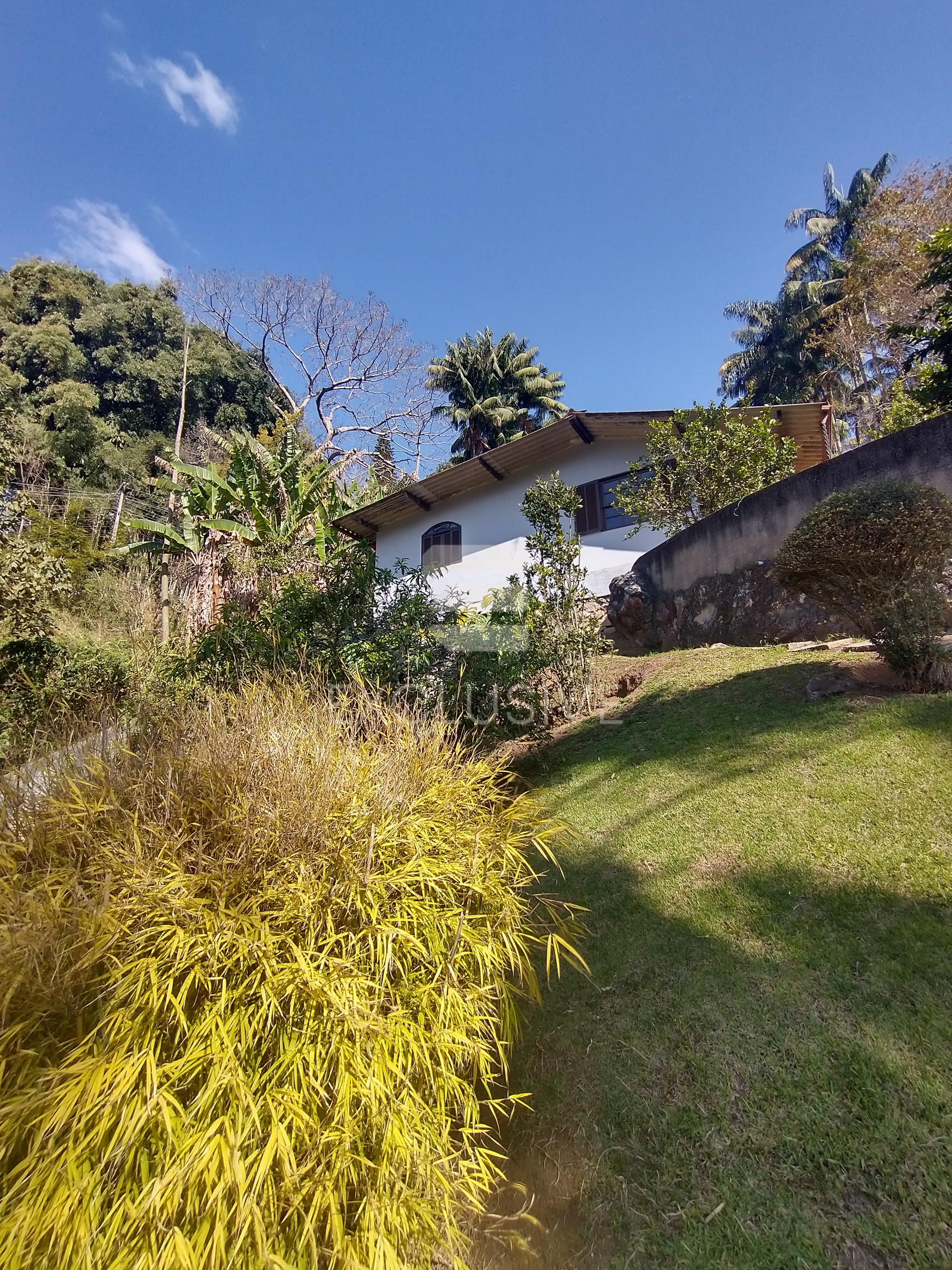 Casa com 4 dormit&oacute;rios &agrave; venda, 500 m&sup2; por R$ 2.600.000,00 - C&ocirc;nego - Nova Friburgo/RJ  Nova Friburgo - 