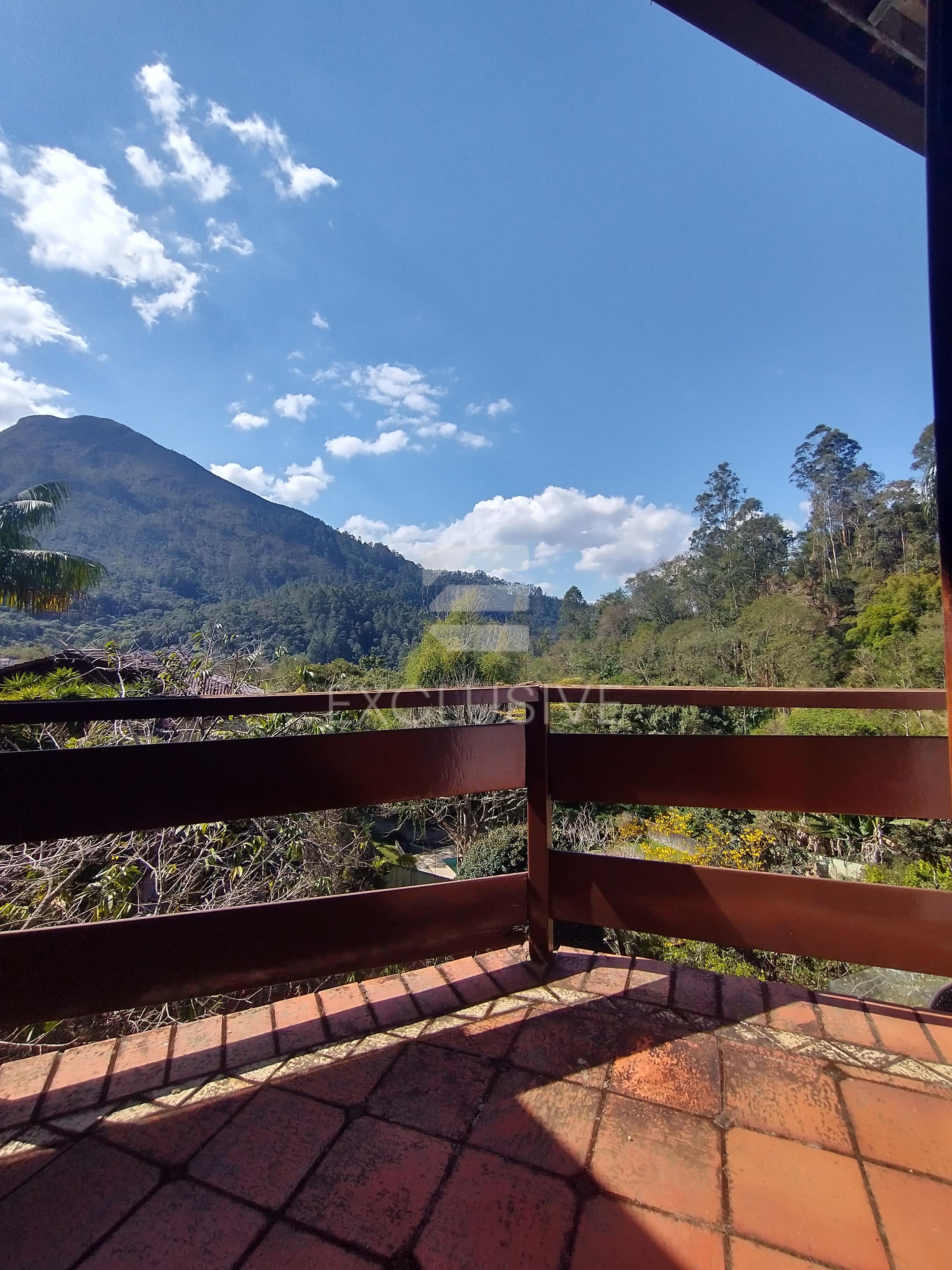 Casa com 4 dormit&oacute;rios &agrave; venda, 500 m&sup2; por R$ 2.600.000,00 - C&ocirc;nego - Nova Friburgo/RJ  Nova Friburgo - 