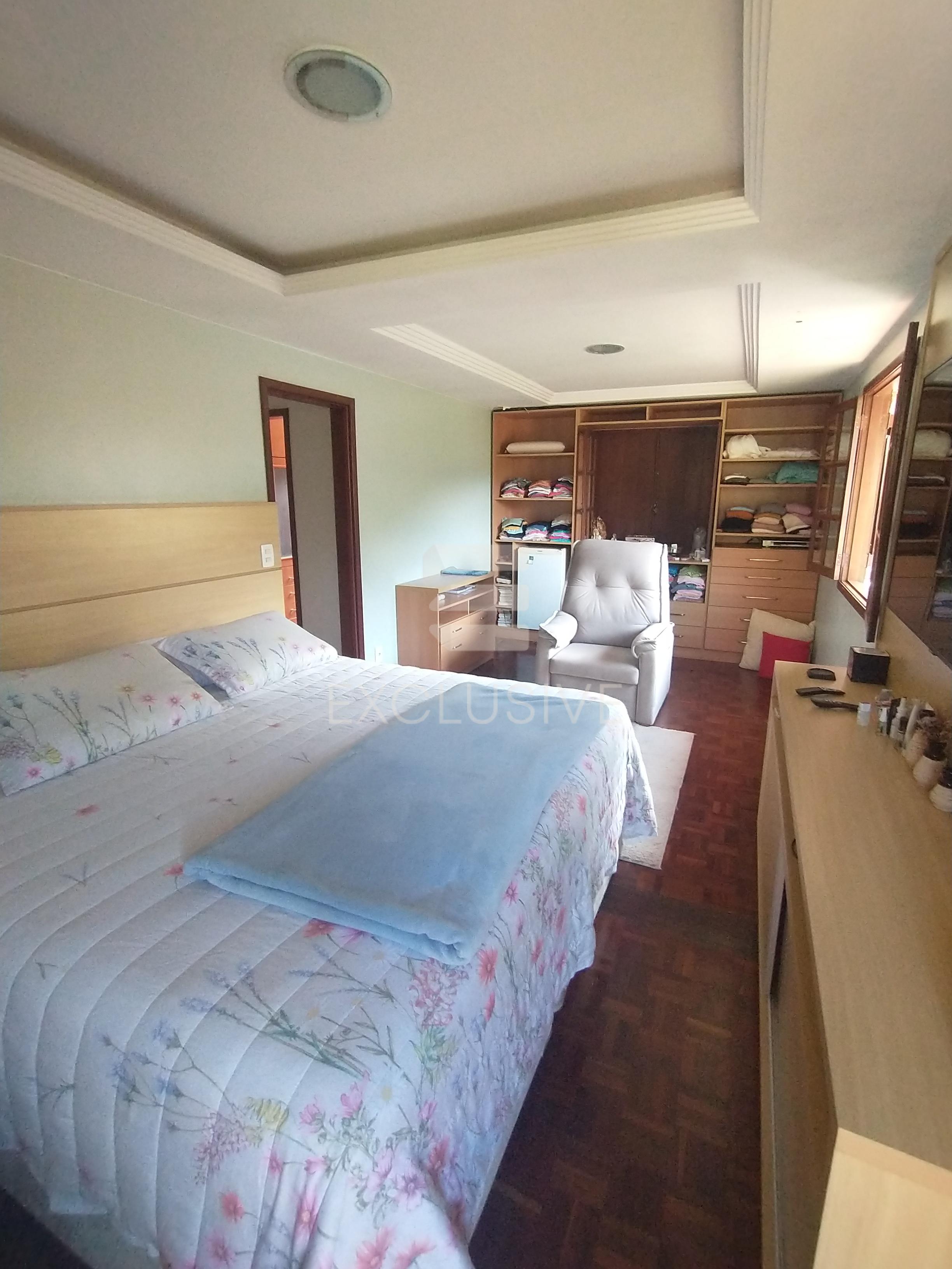 Casa com 4 dormit&oacute;rios &agrave; venda, 500 m&sup2; por R$ 2.600.000,00 - C&ocirc;nego - Nova Friburgo/RJ  Nova Friburgo - 