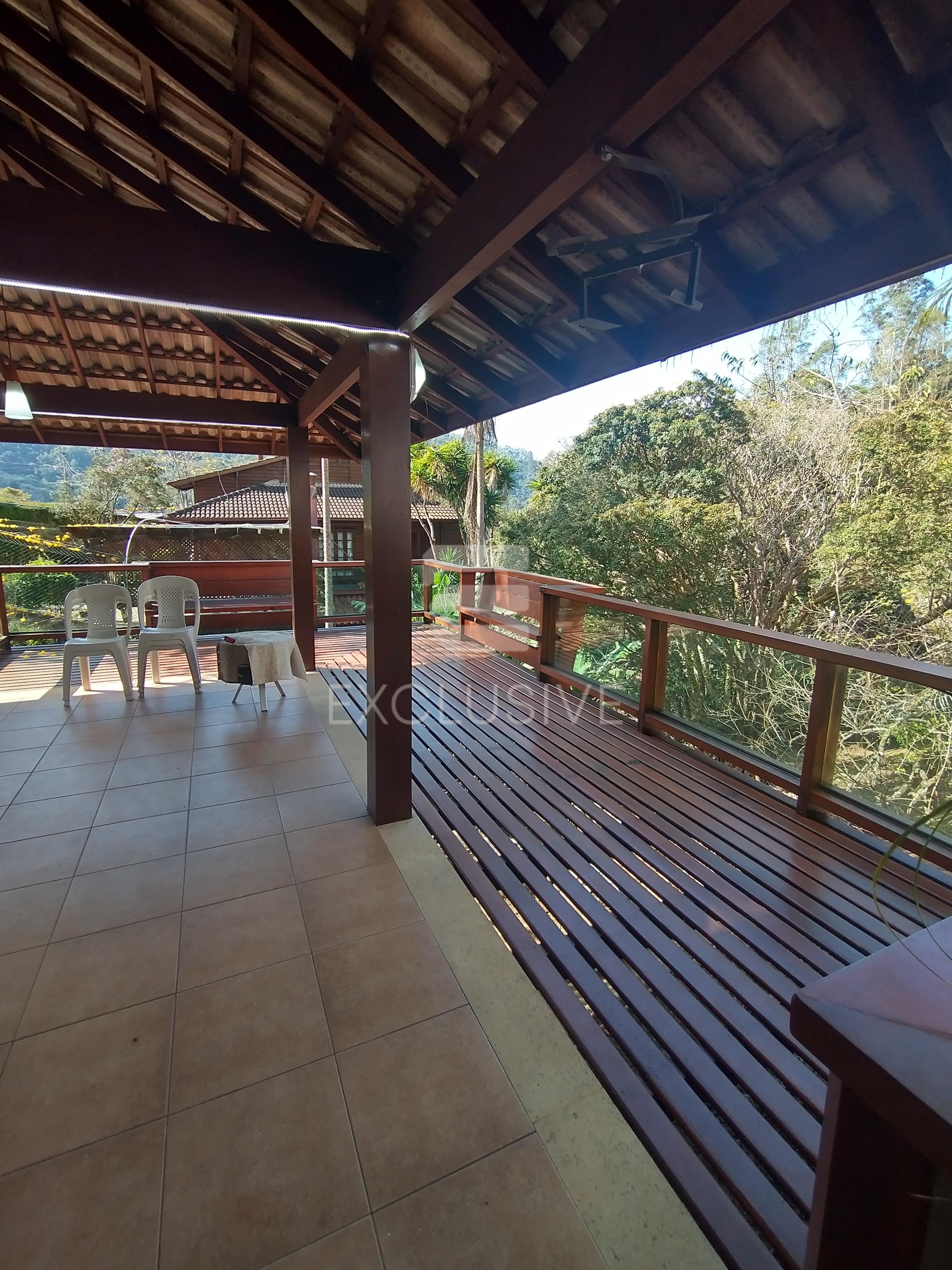 Casa com 4 dormit&oacute;rios &agrave; venda, 500 m&sup2; por R$ 2.600.000,00 - C&ocirc;nego - Nova Friburgo/RJ  Nova Friburgo - 
