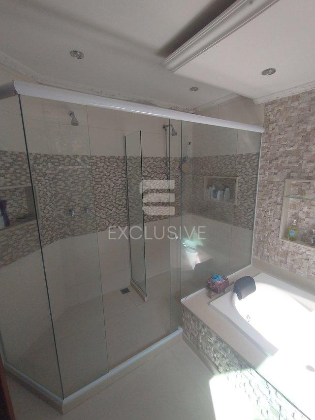 Casa com 4 dormitórios à venda, 500 m² por R$ 2.600.000,00 - Cônego - Nova Friburgo/RJ  Nova Friburgo - 