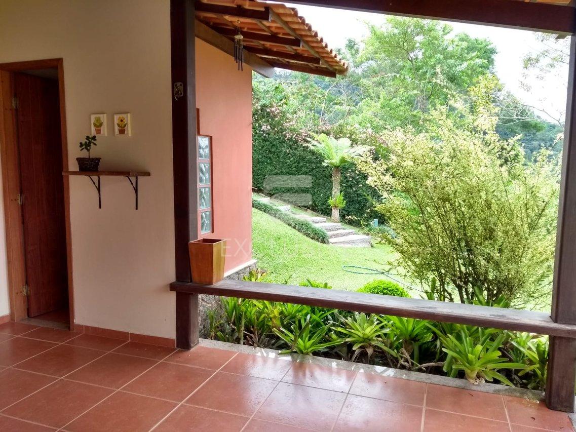 Chácara com 3 dormitórios à venda, 8.000 m² por R$ 1.150.000,00 - Nova Friburgo/RJ  Nova Friburgo - 