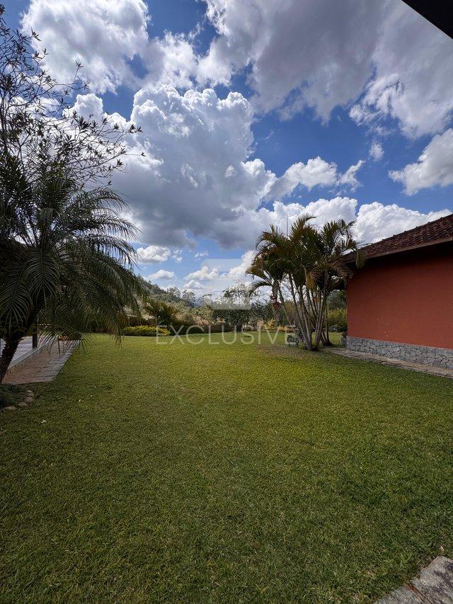 Chácara com 3 dormitórios à venda, 8.000 m² por R$ 1.150.000,00 - Nova Friburgo/RJ  Nova Friburgo - 