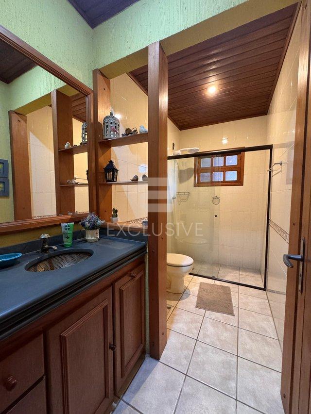 Chácara com 3 dormitórios à venda, 8.000 m² por R$ 1.150.000,00 - Nova Friburgo/RJ  Nova Friburgo - 