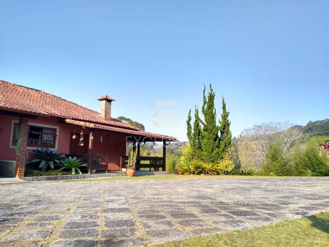 Chácara com 3 dormitórios à venda, 8.000 m² por R$ 1.150.000,00 - Nova Friburgo/RJ  Nova Friburgo - 