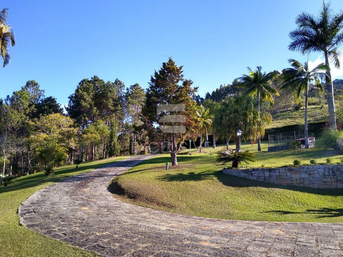 Chácara com 3 dormitórios à venda, 8.000 m² por R$ 1.150.000,00 - Nova Friburgo/RJ  Nova Friburgo - 