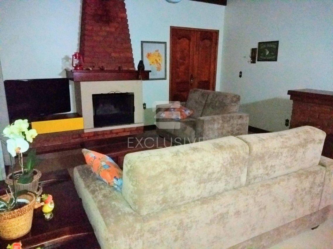 Chácara com 3 dormitórios à venda, 8.000 m² por R$ 1.150.000,00 - Nova Friburgo/RJ  Nova Friburgo - 
