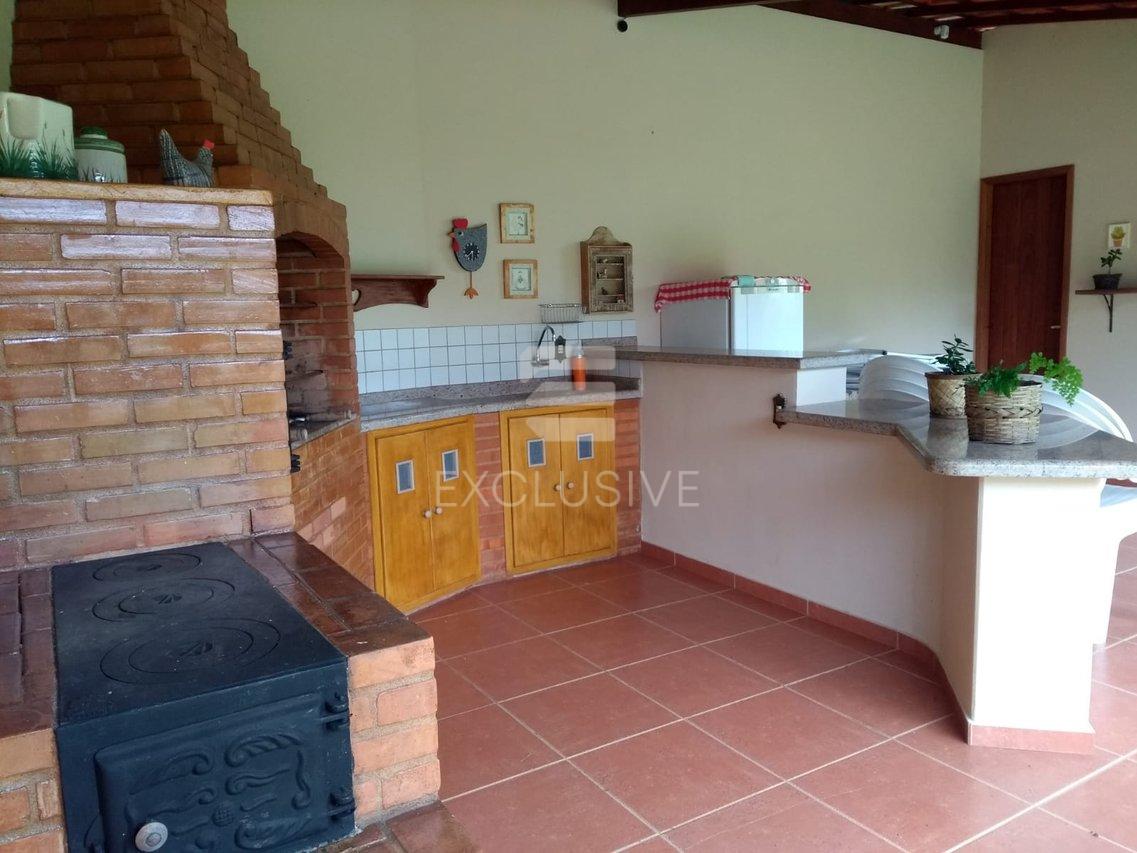 Chácara com 3 dormitórios à venda, 8.000 m² por R$ 1.150.000,00 - Nova Friburgo/RJ  Nova Friburgo - 