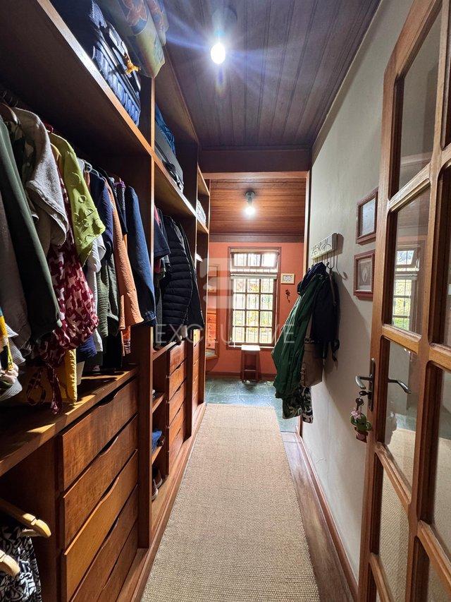 Chácara com 3 dormitórios à venda, 8.000 m² por R$ 1.150.000,00 - Nova Friburgo/RJ  Nova Friburgo - 