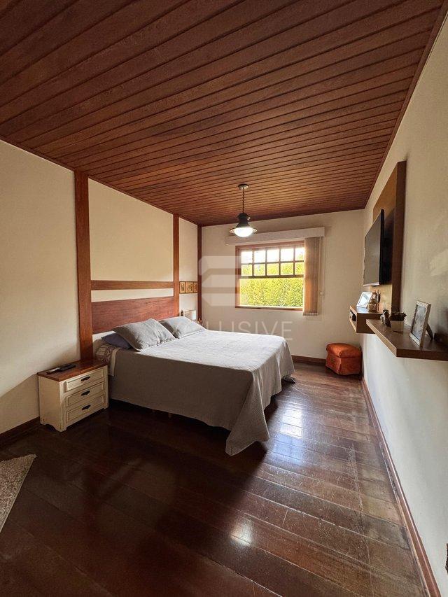 Chácara com 3 dormitórios à venda, 8.000 m² por R$ 1.150.000,00 - Nova Friburgo/RJ  Nova Friburgo - 