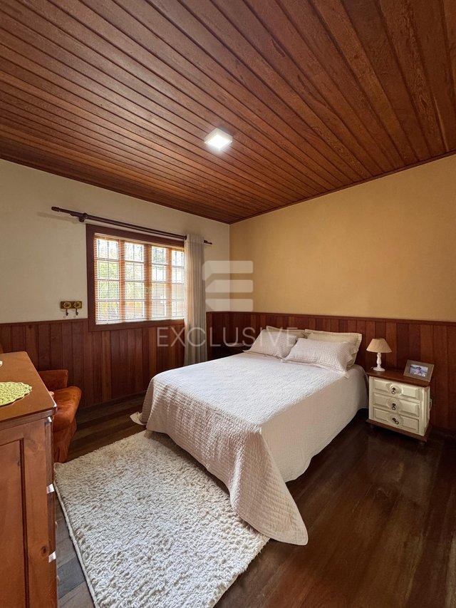 Chácara com 3 dormitórios à venda, 8.000 m² por R$ 1.150.000,00 - Nova Friburgo/RJ  Nova Friburgo - 