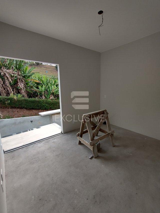 Casa com 2 dormitórios à venda, 65 m² por R$ 315.000 - Sitio São Luiz - Nova Friburgo - RJ  Nova Friburgo - 
