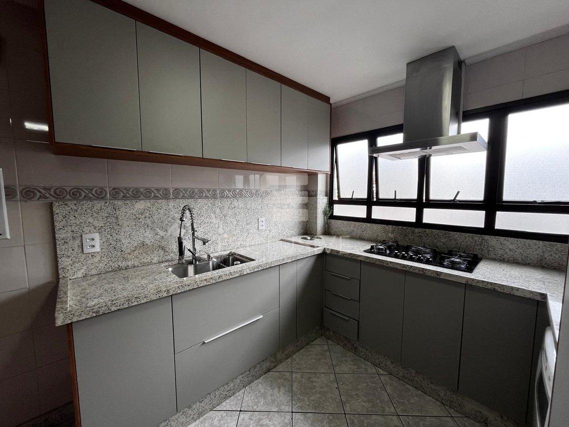 EXCELENTE COBERTURA DUPLEX - LOCAÇÃO - NOVA FRIBURGO  Nova Friburgo - 