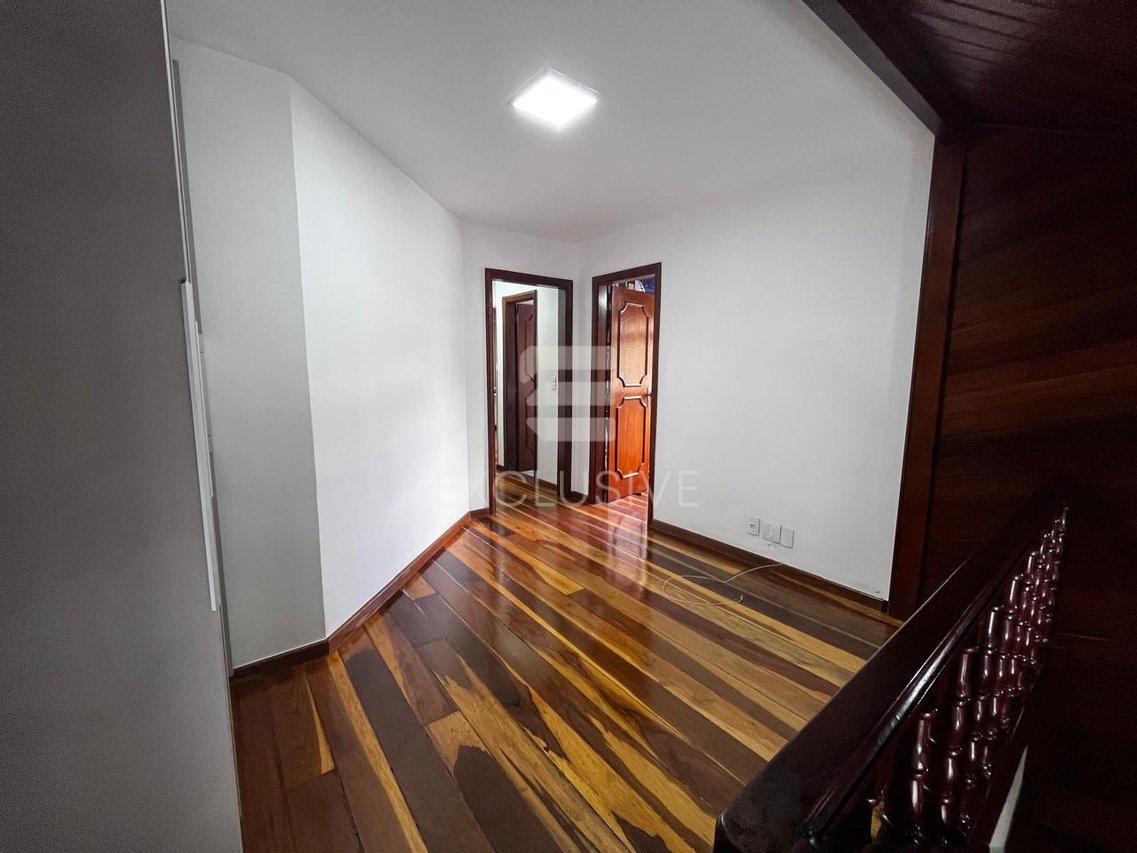 EXCELENTE COBERTURA DUPLEX - LOCAÇÃO - NOVA FRIBURGO  Nova Friburgo - 