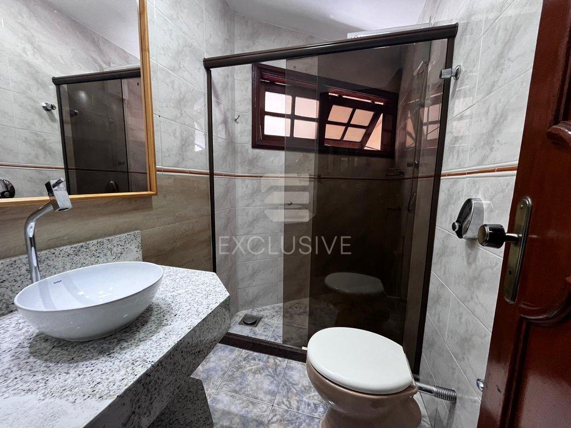 EXCELENTE COBERTURA DUPLEX - LOCAÇÃO - NOVA FRIBURGO  Nova Friburgo - 