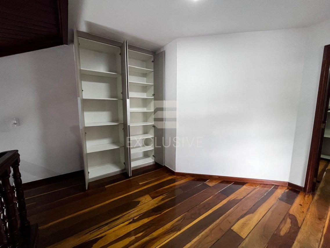 EXCELENTE COBERTURA DUPLEX - LOCAÇÃO - NOVA FRIBURGO  Nova Friburgo - 