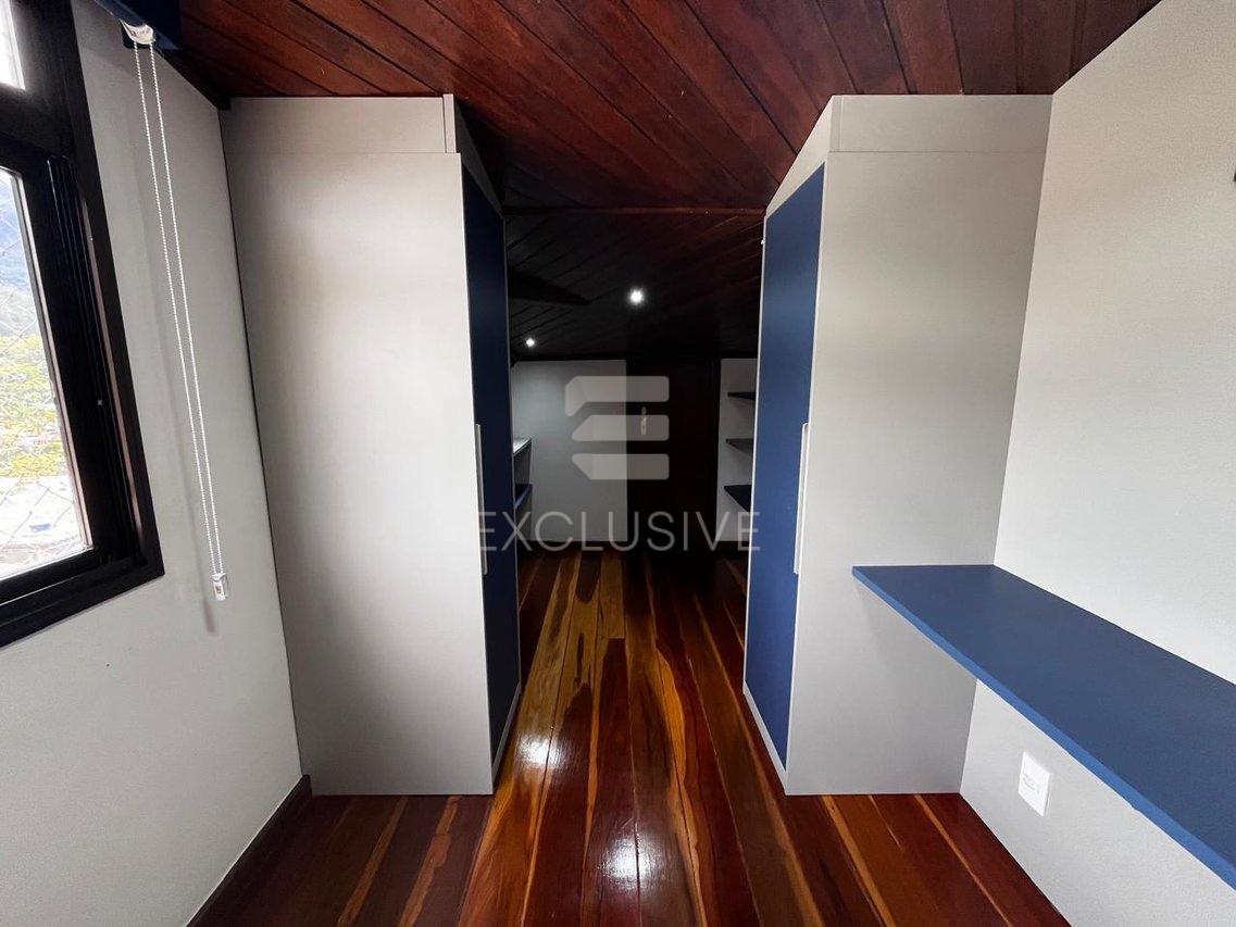 EXCELENTE COBERTURA DUPLEX - LOCAÇÃO - NOVA FRIBURGO  Nova Friburgo - 