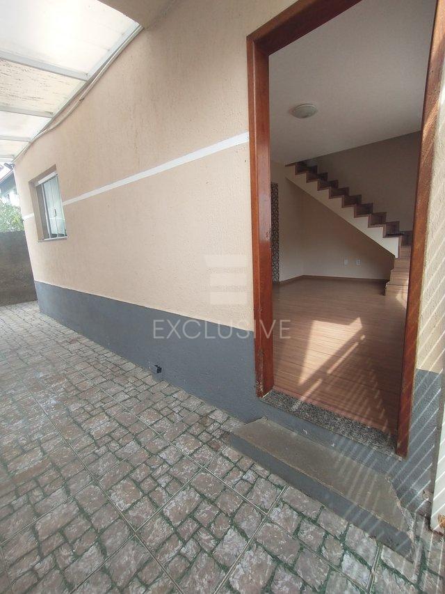 Casa com 2 dormitórios à venda, 65 m² por R$ 300.000 - Varginha - Nova Friburgo - RJ  Nova Friburgo - 