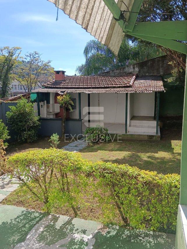 Casa com 6 dormitórios à venda, 322 m² por R$ 800.000,00 - Centro - Nova Friburgo - RJ  Nova Friburgo - 