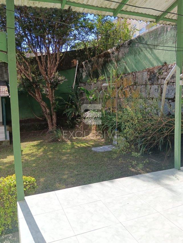 Casa com 6 dormitórios à venda, 322 m² por R$ 800.000,00 - Centro - Nova Friburgo - RJ  Nova Friburgo - 
