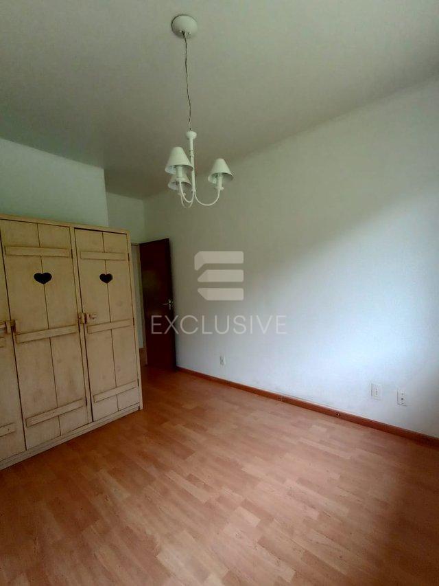 Casa Linear com 3 dormitórios à venda, 750 m² por R$ 780.000,00 - Mury - Nova Friburgo/RJ  Nova Friburgo - 