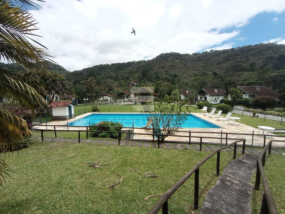 Casa Linear com 3 dormitórios à venda, 750 m² por R$ 780.000,00 - Mury - Nova Friburgo/RJ  Nova Friburgo - 