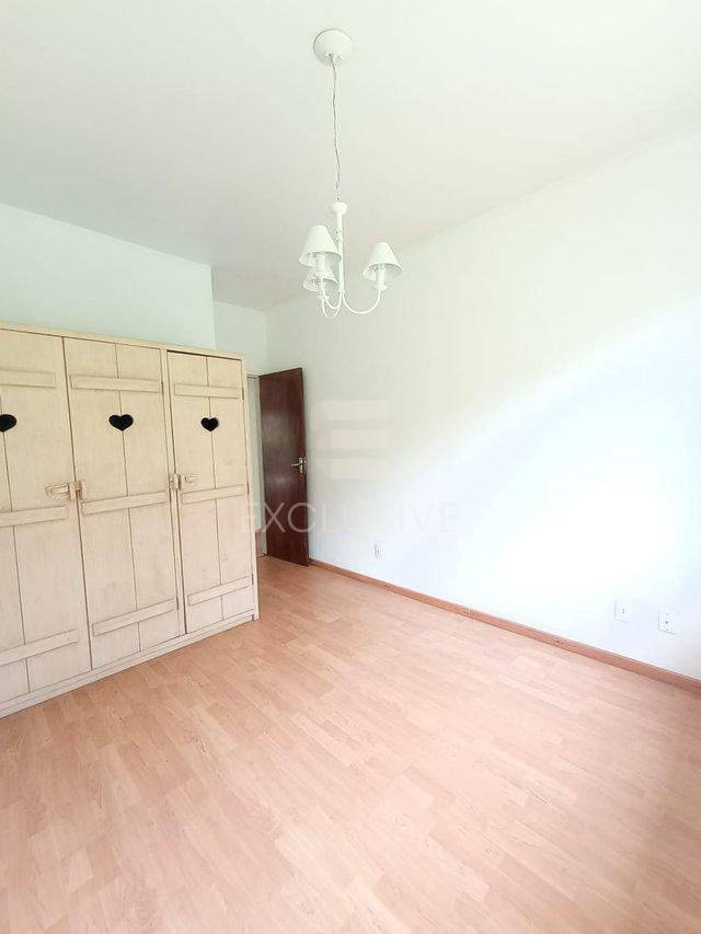 Casa Linear com 3 dormitórios à venda, 750 m² por R$ 780.000,00 - Mury - Nova Friburgo/RJ  Nova Friburgo - 