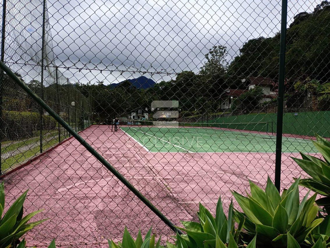 Casa Linear com 3 dormitórios à venda, 750 m² por R$ 780.000,00 - Mury - Nova Friburgo/RJ  Nova Friburgo - 