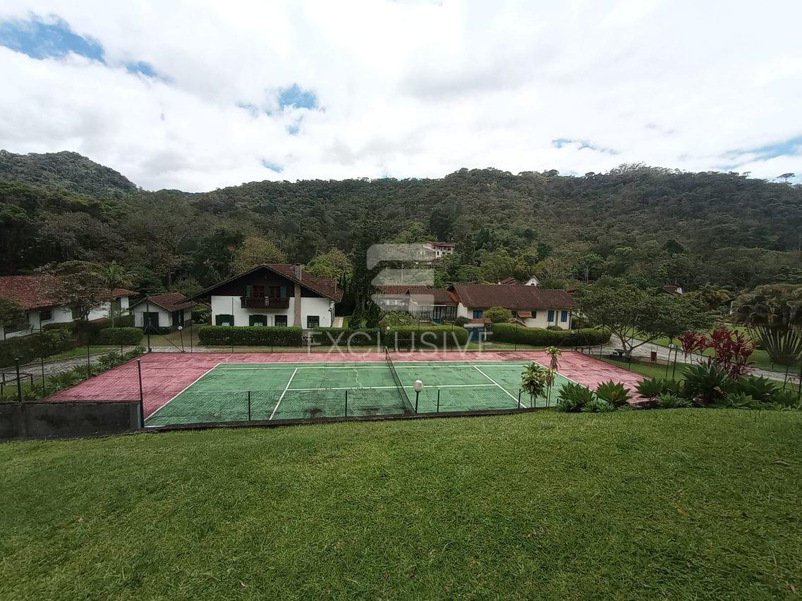 Casa Linear com 3 dormitórios à venda, 750 m² por R$ 780.000,00 - Mury - Nova Friburgo/RJ  Nova Friburgo - 