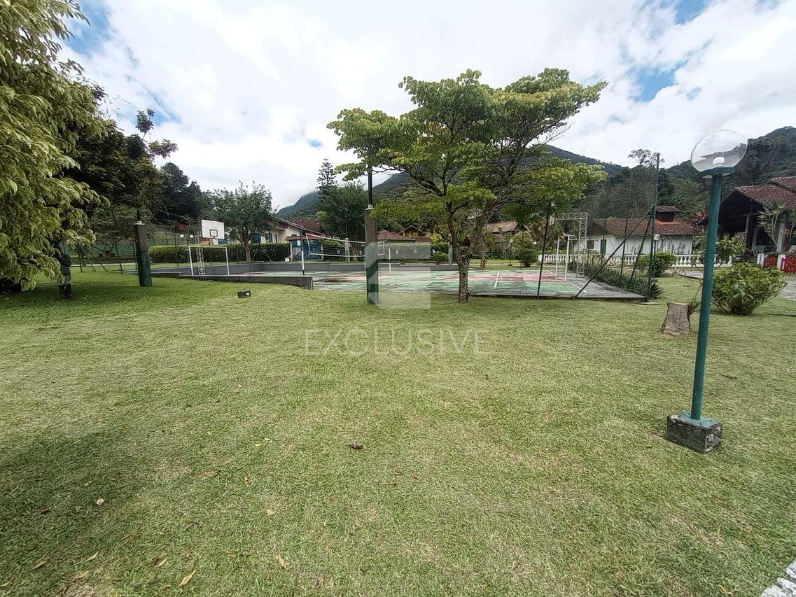 Casa Linear com 3 dormitórios à venda, 750 m² por R$ 780.000,00 - Mury - Nova Friburgo/RJ  Nova Friburgo - 