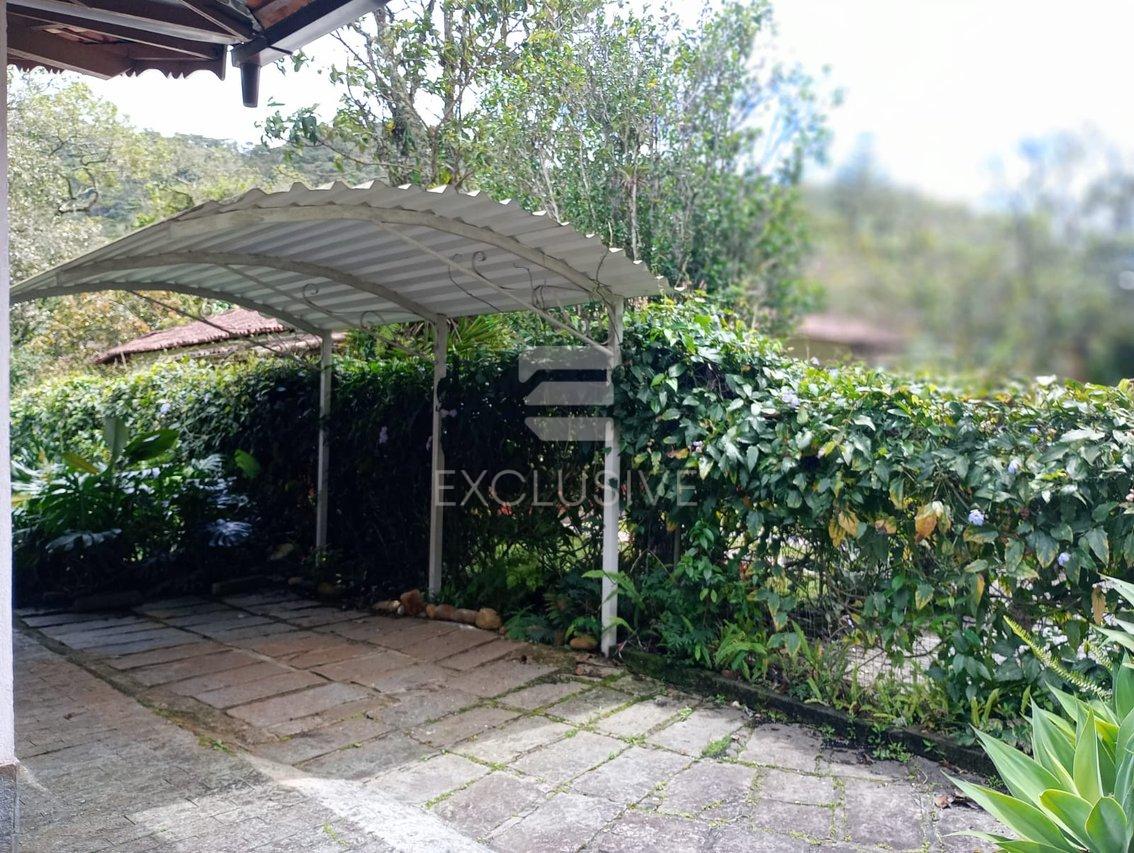 Casa Linear com 3 dormitórios à venda, 750 m² por R$ 780.000,00 - Mury - Nova Friburgo/RJ  Nova Friburgo - 