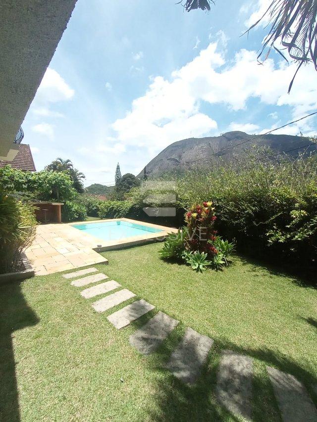 Casa com 4 dormitórios à venda, 1.269 m² por R$ 1.950.000,00 - Cônego - Nova Friburgo/RJ  Nova Friburgo - 