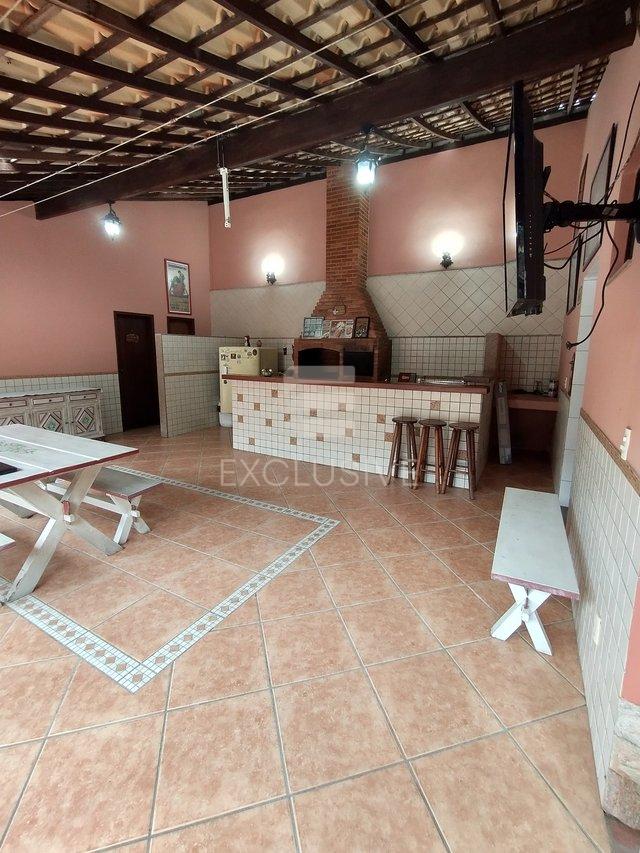 Casa Linear com 2 dormitórios à venda, 190 m² por R$ 1.250.000 - Cônego - Nova Friburgo  Nova Friburgo - 